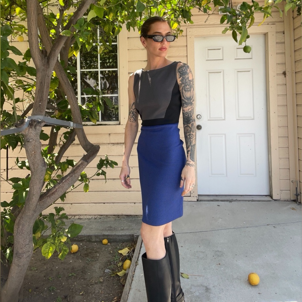 St. John Blue Pencil Skirt Knee-Length Work
